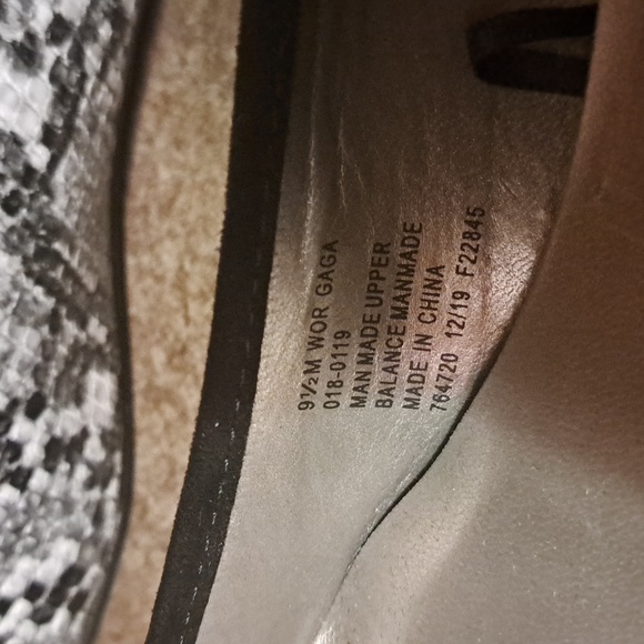 New Worthington GAGA snake print flats - Picture 8 of 10